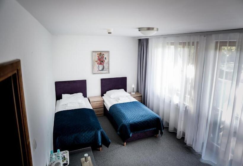 اتاق استاندارد, Ośrodek Konferencyjno Wypoczynkowy Parzenica W Zakopanem