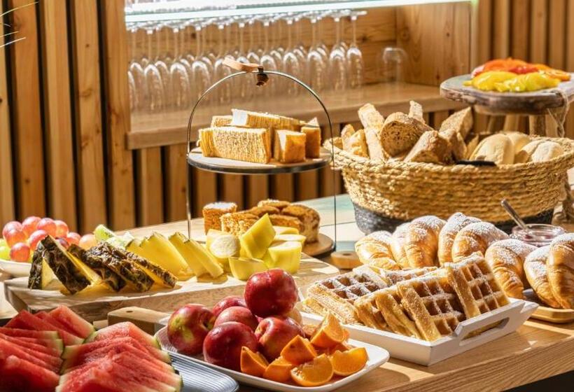 آپارتمان لوکس 1 خوابه, Wrota Chałubińskiego