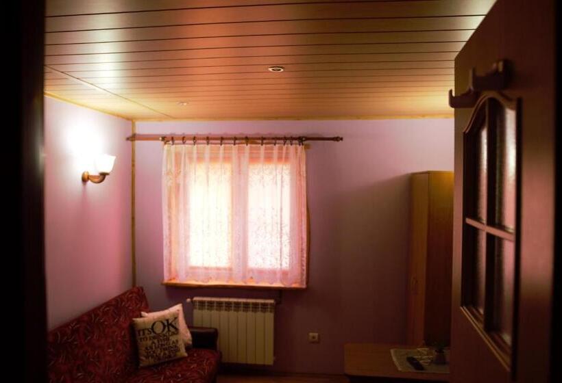 一居室别墅, U Jędrusia