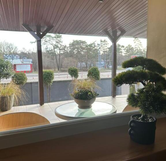 Quarto Estandar Banheiro Compartilhado, Zajazd Irina