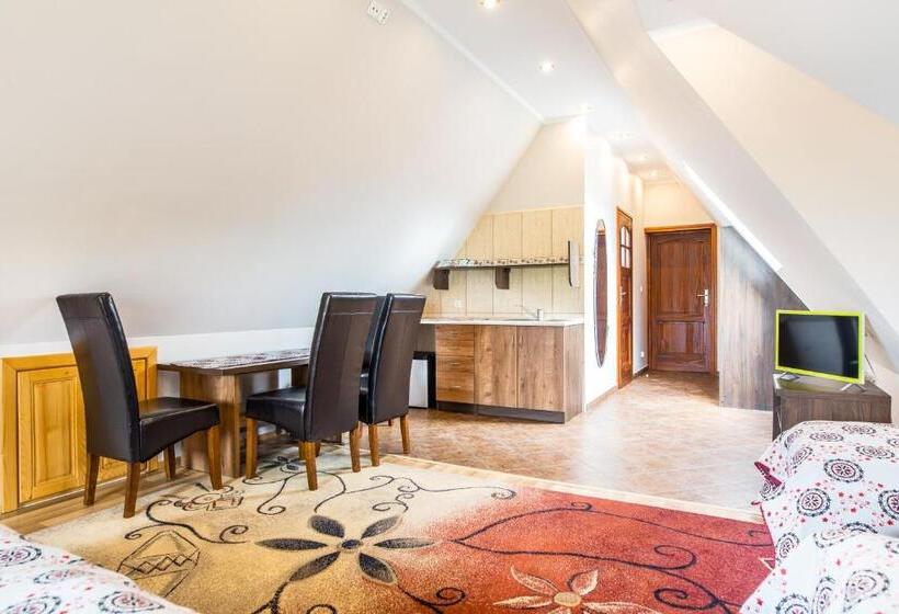 四人标准间, Folkowy Dworek Spa & Fun