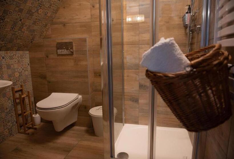 四人标准间, Folkowy Dworek Spa & Fun