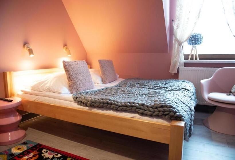 标准间, Folkowy Dworek Spa & Fun