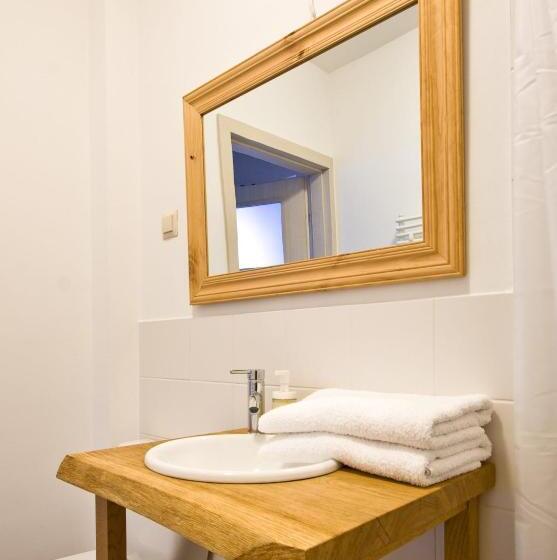 标准间, Jagnienawinie