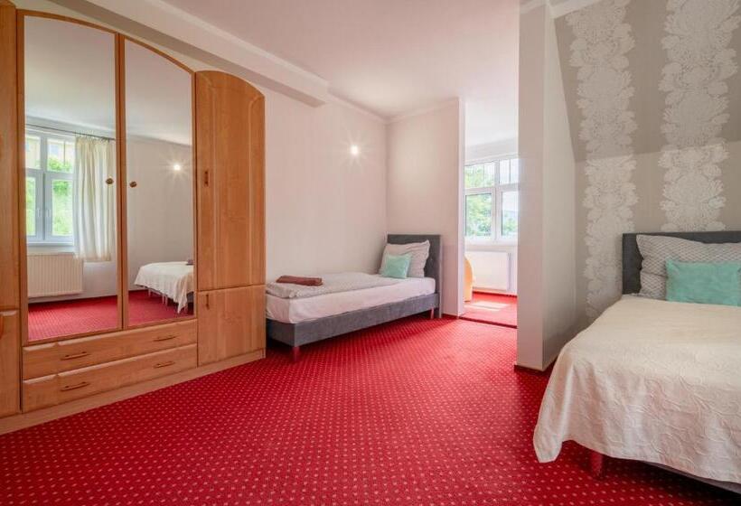 חדר סטנדרט לשלושה, Lawendowy Dworek