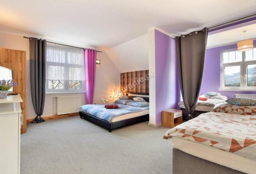 חדר סטנדרט לארבעה, Lawendowy Dworek