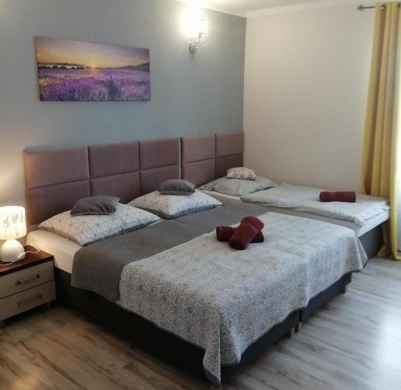 חדר סטנדרט לשלושה, Lawendowy Dworek