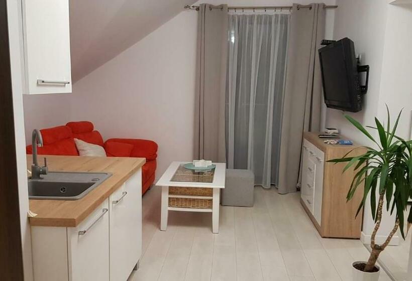 Люкс с Балконом, Pensjonat Dziki Zakątek