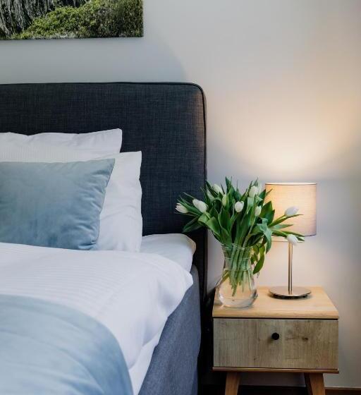 Junior Familjesvit, Stacja Szklarska Poręba Cisza I Komfort