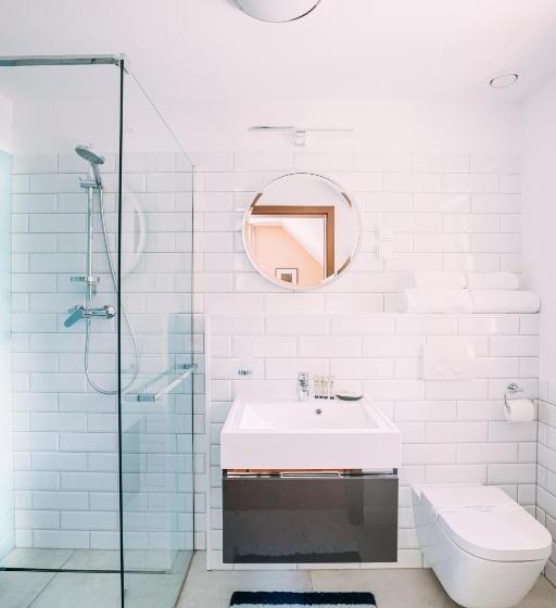 Superior Rum, Stacja Szklarska Poręba Cisza I Komfort