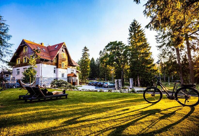 Familjestudio, Stacja Szklarska Poręba Cisza I Komfort