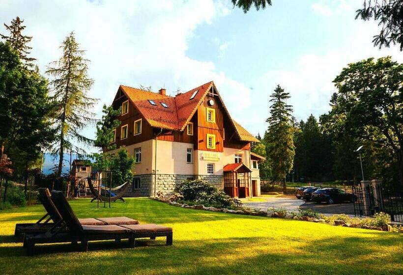 Deluxe Rum, Stacja Szklarska Poręba Cisza I Komfort