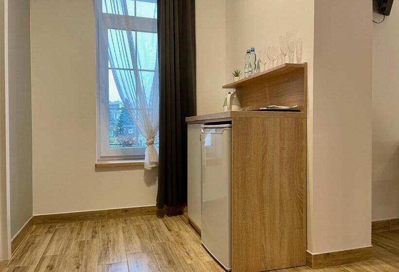 اتاق استاندارد, Dworek Nadmorski