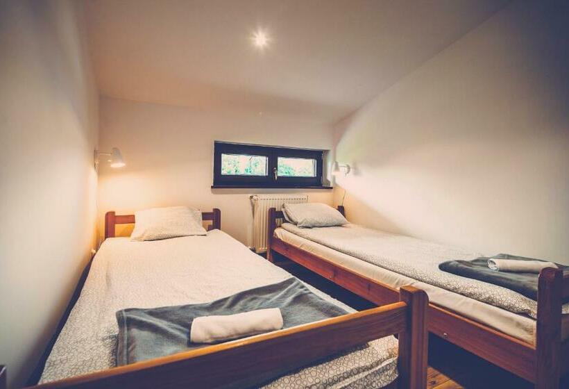 דירת שני חדרים, Agroturystyka Bobrowniki