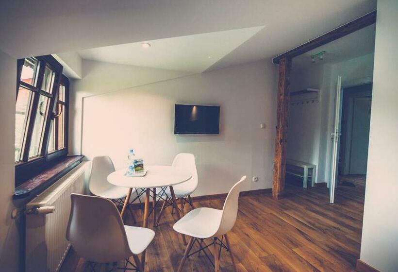 דירת שני חדרים, Agroturystyka Bobrowniki