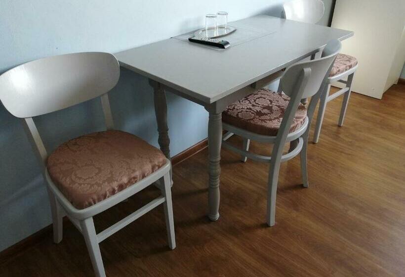 חדר אקונומי, Agroturystyka Nowogród