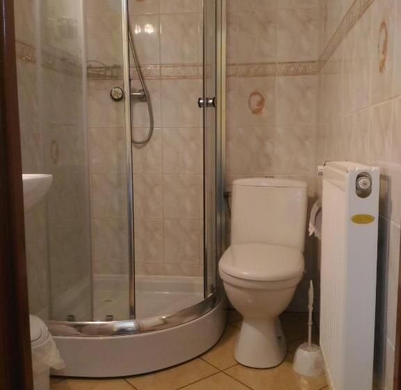 غرفة قياسية ثلاثية, Agroturystyka Pod śnieżną