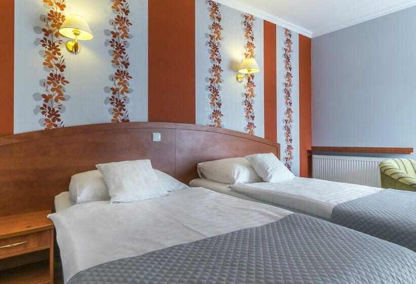 חדר סטנדרט, Doris