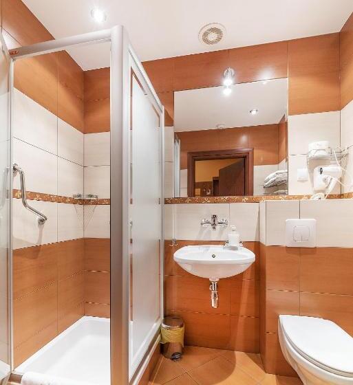 חדר סטנדרט, Doris