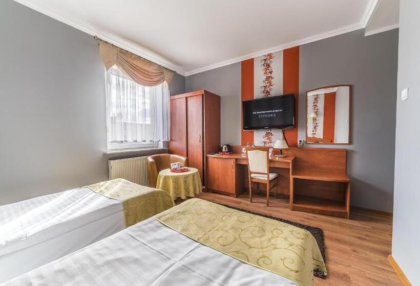 חדר סטנדרט, Doris