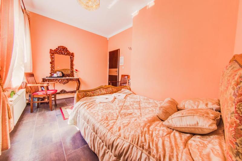 Standardrum, Dworek Kurowski