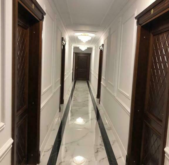 Standardrum, Dworek Kurowski