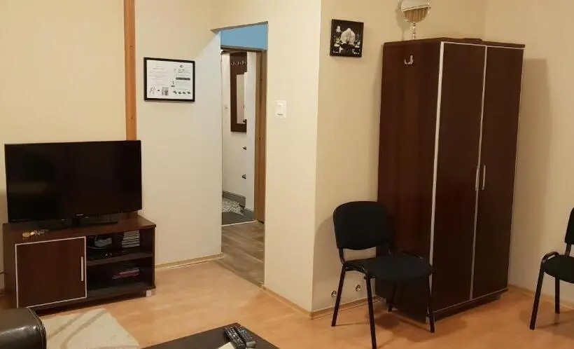 Huoneisto 1 Makuuhuone, Mostowa 3
