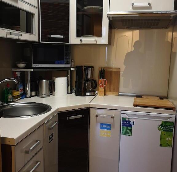 آپارتمان 1 خوابه, Mostowa 3