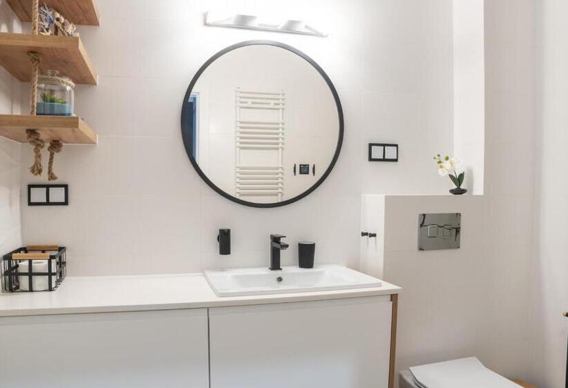 2 Bedrooms Apartment Lake View, Nautica Resort