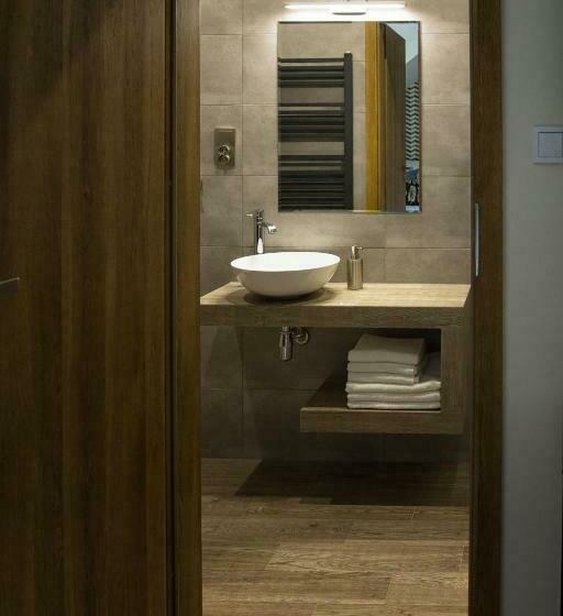 带花园景观的标准三人间, Barwald Hills