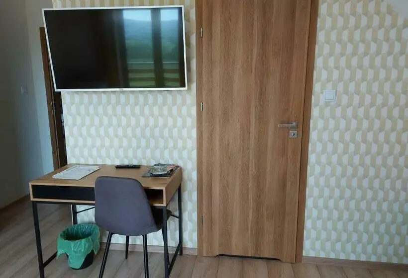 スタンダード４人部屋, Barwald Hills