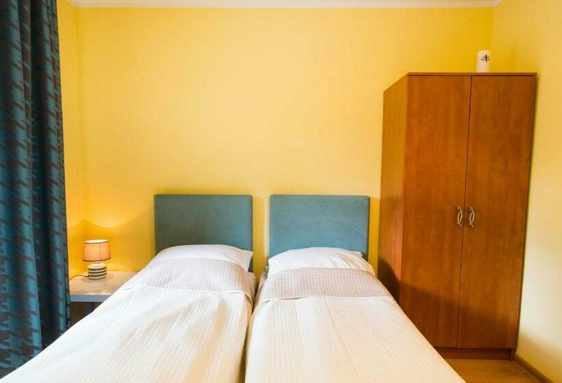 Номер Basic, Pod Lipami