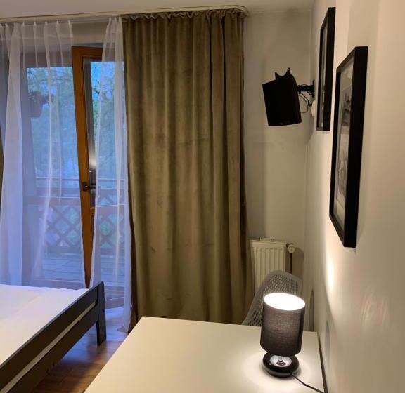 Quarto Estandar com Sacada, Przystanek Gubałówka  Guest House Zakopane