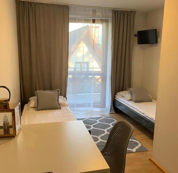 اتاق استاندارد با بالکن, Przystanek Gubałówka Guest House Zakopane