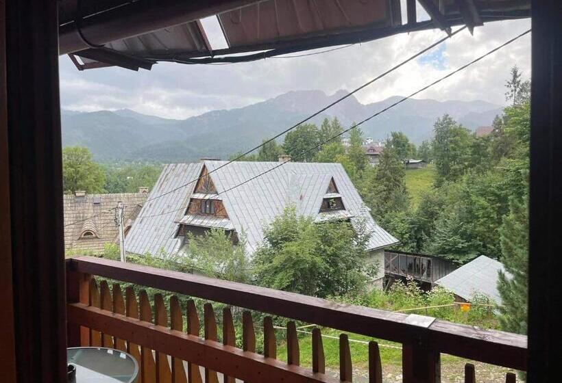 اتاق سهنفرۀ استاندارد با سرویس بهداشتی بیرون از اتاق, Przystanek Gubałówka Guest House Zakopane