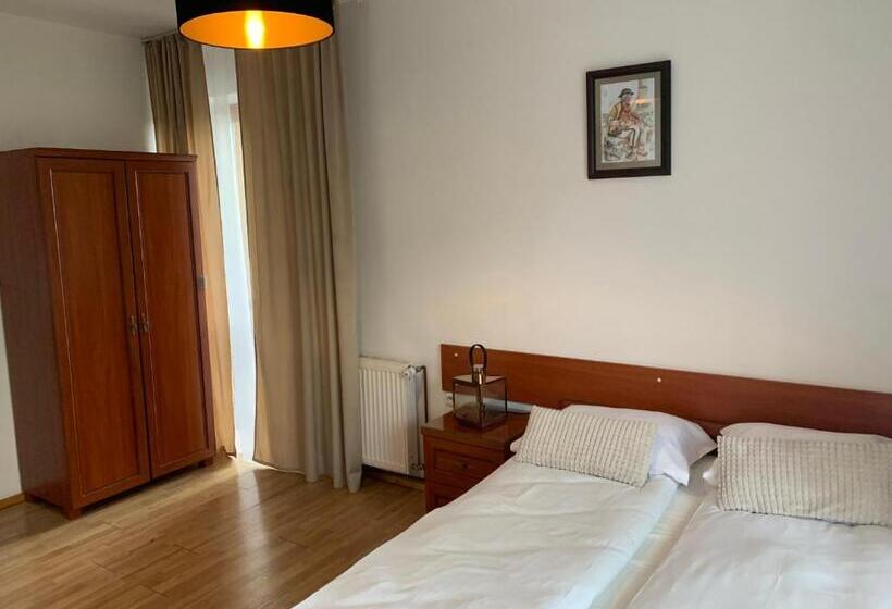 Quarto Estandar Vista Montanha, Przystanek Gubałówka  Guest House Zakopane