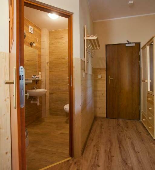 استودیو خانوادگی, Schronisko Pttk Orlica