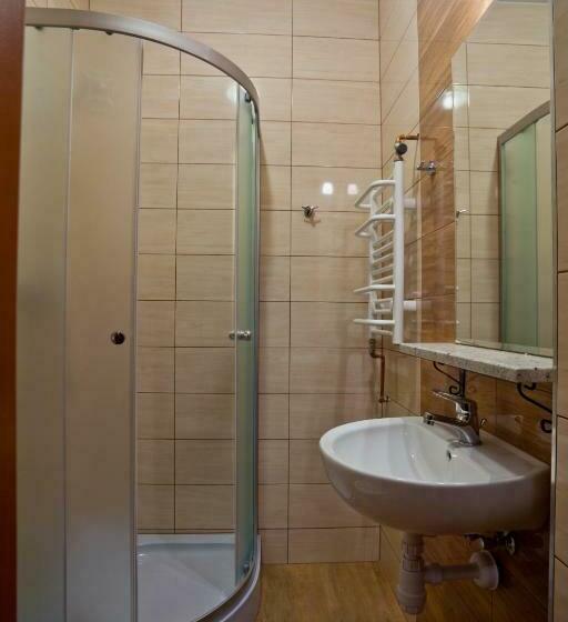 اتاق استاندارد سه نفره, Schronisko Pttk Orlica