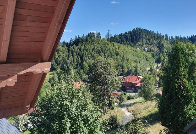 Chambre Triple Standard, U Eli