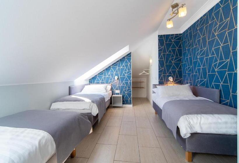 דירת שני חדרים, Villa Kamila