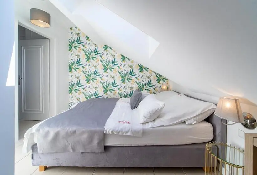 Huoneisto 3 Makuuhuonetta, Villa Kamila