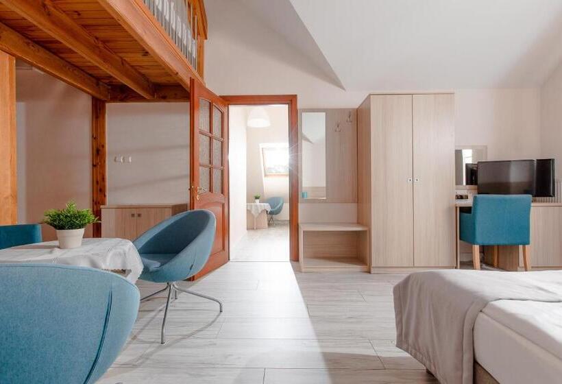 1ベッドルームアパートメント, Ośrodek Kolonijno Wczasowy Mewa   Przy Plaży Z Basenem Z Podgrzewaną Wodą I Mini Spa