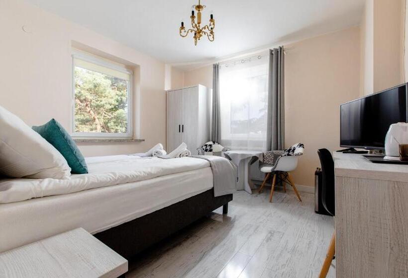 オーシャンビュースタンダードルーム, Ośrodek Kolonijno Wczasowy Mewa   Przy Plaży Z Basenem Z Podgrzewaną Wodą I Mini Spa