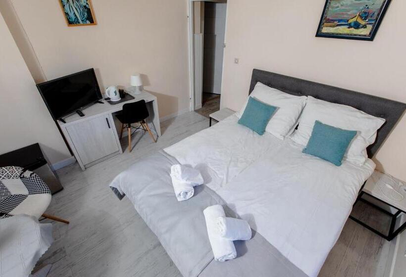 オーシャンビュースタンダードルーム, Ośrodek Kolonijno Wczasowy Mewa   Przy Plaży Z Basenem Z Podgrzewaną Wodą I Mini Spa