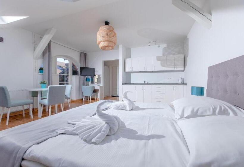 1ベッドルームのデラックスアパートメント, Ośrodek Kolonijno Wczasowy Mewa   Przy Plaży Z Basenem Z Podgrzewaną Wodą I Mini Spa