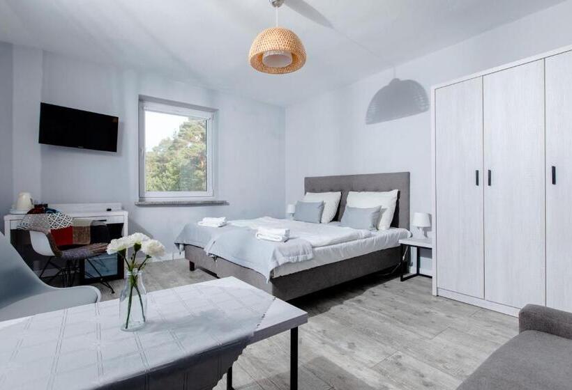 ファミリールーム, Ośrodek Kolonijno Wczasowy Mewa   Przy Plaży Z Basenem Z Podgrzewaną Wodą I Mini Spa