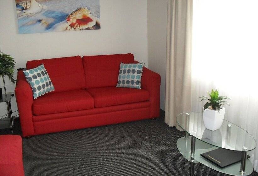 庭の見える１ベッドルームアパートメント, Beaches Serviced Apartments