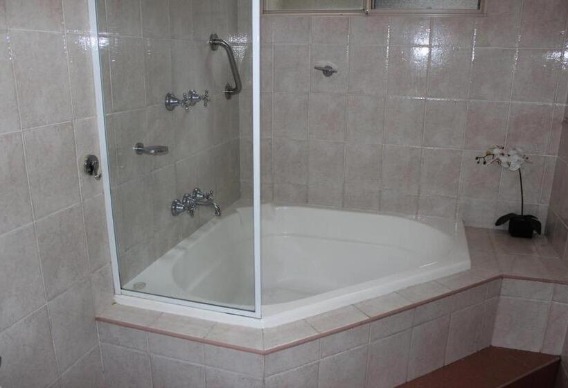 プールビューの２ベッドルームアパート, Beaches Serviced Apartments