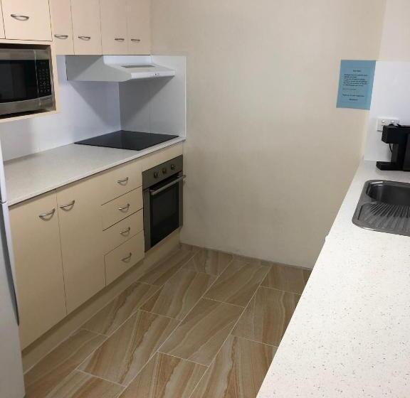 プールの見える１ベッドルームアパートメント, Beaches Serviced Apartments