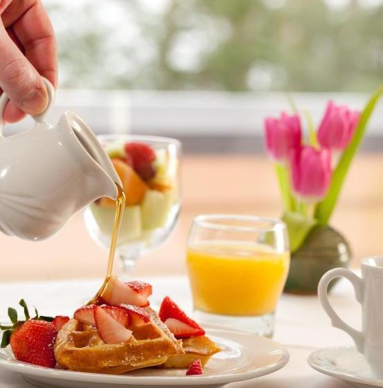 キングサイズベッドのスーペリアルーム, The Inn At Honey Run